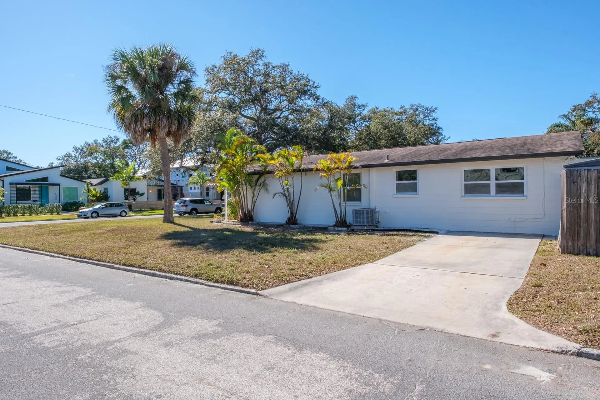 301 43rd Avenue N St Petersburg FL 33703