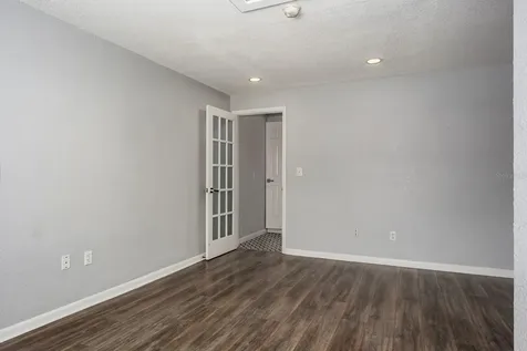 301 43rd Avenue N St Petersburg FL 33703