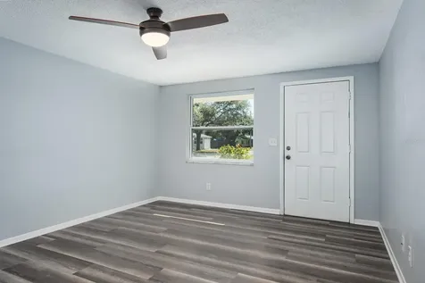301 43rd Avenue N St Petersburg FL 33703