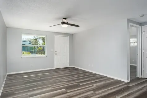 301 43rd Avenue N St Petersburg FL 33703