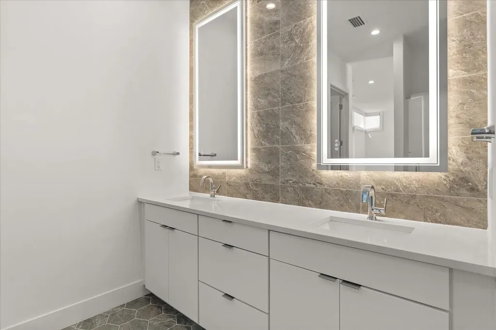 1768 Mondrian Circle Winter Park FL 32789