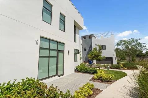 1768 Mondrian Circle Winter Park FL 32789