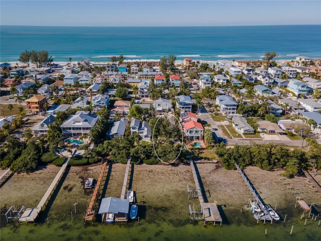2316 Canasta Drive Bradenton Beach FL 34217