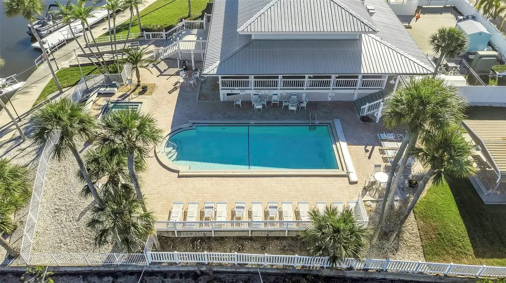 6015 Barefoot Court New Port Richey FL 34652