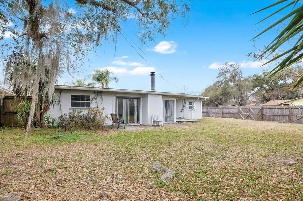 4301 Hurd Avenue Orlando FL 32812