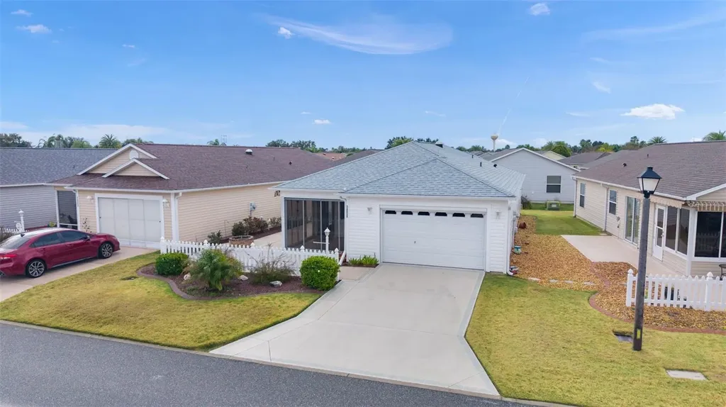 1808 Hallandale Lane The Villages FL 32162