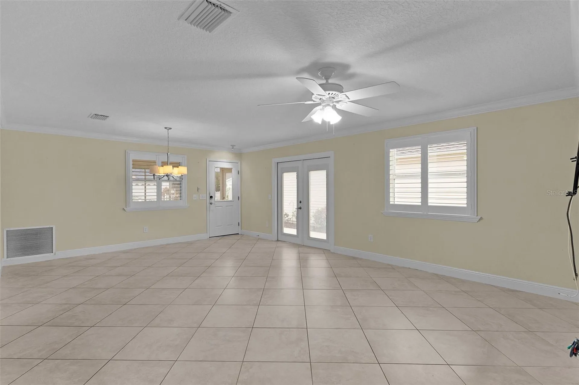 1808 Hallandale Lane The Villages FL 32162