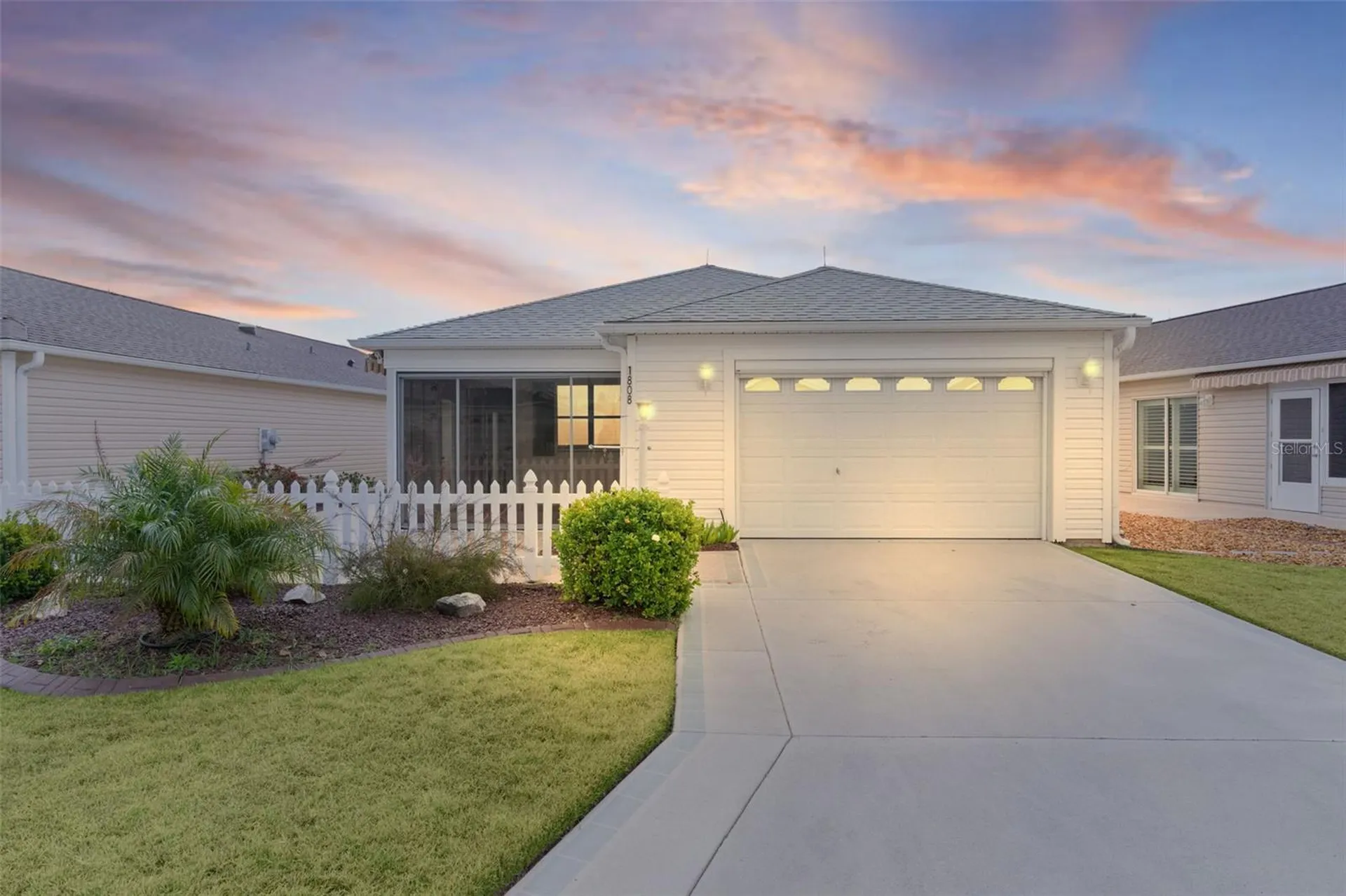 1808 Hallandale Lane The Villages FL 32162