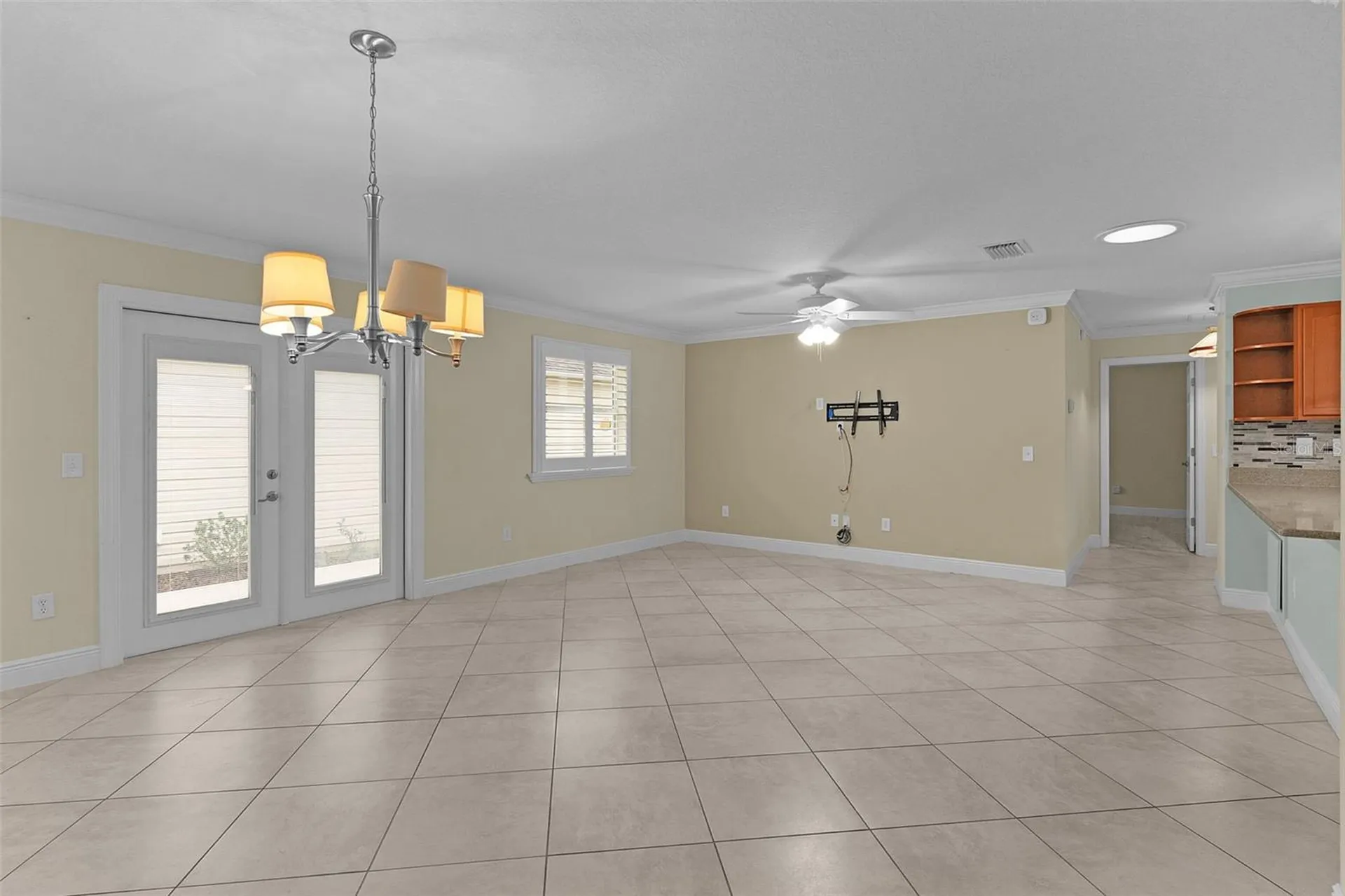 1808 Hallandale Lane The Villages FL 32162