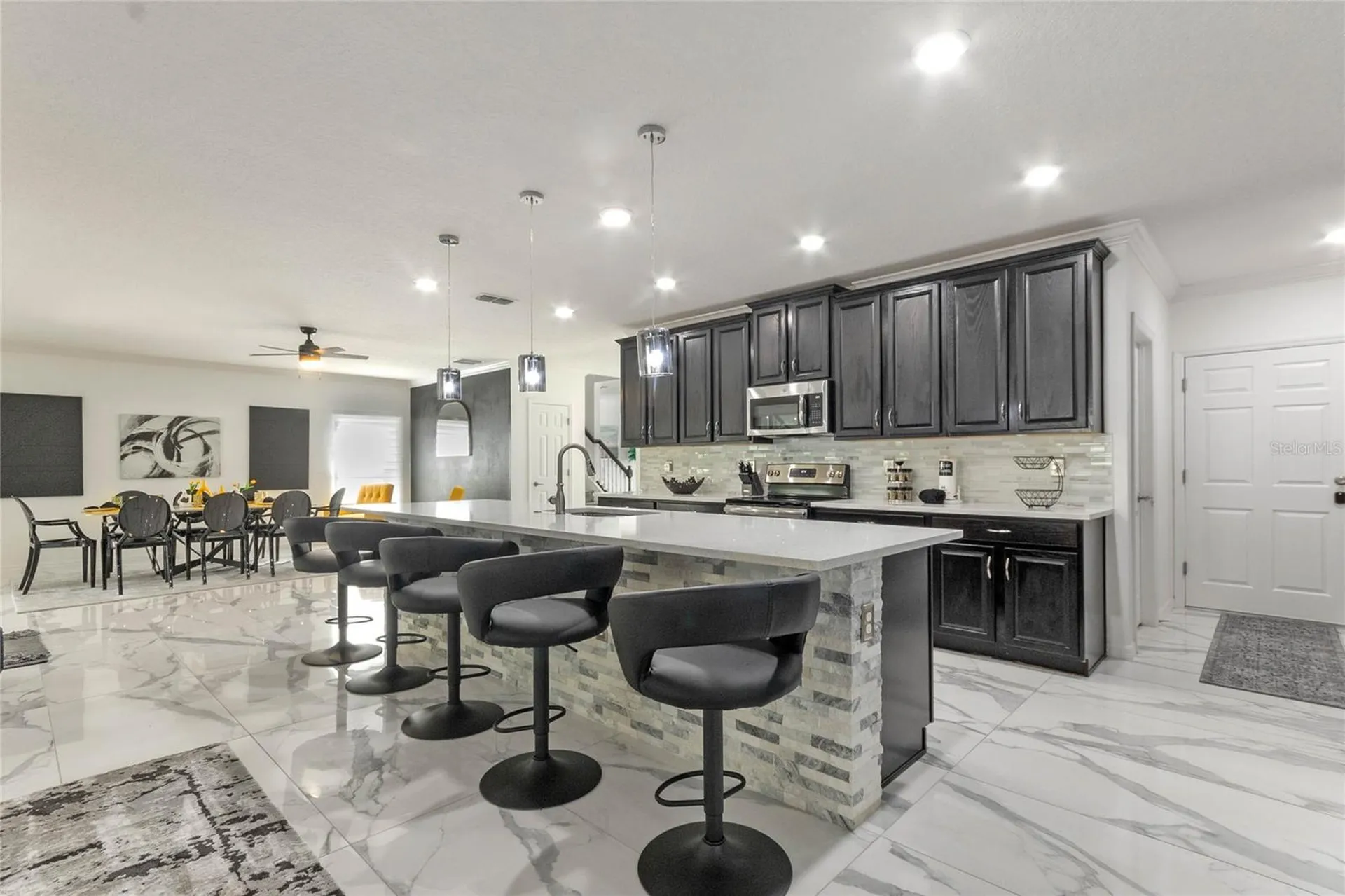 689 Ogelthorpe Drive Davenport FL 33897