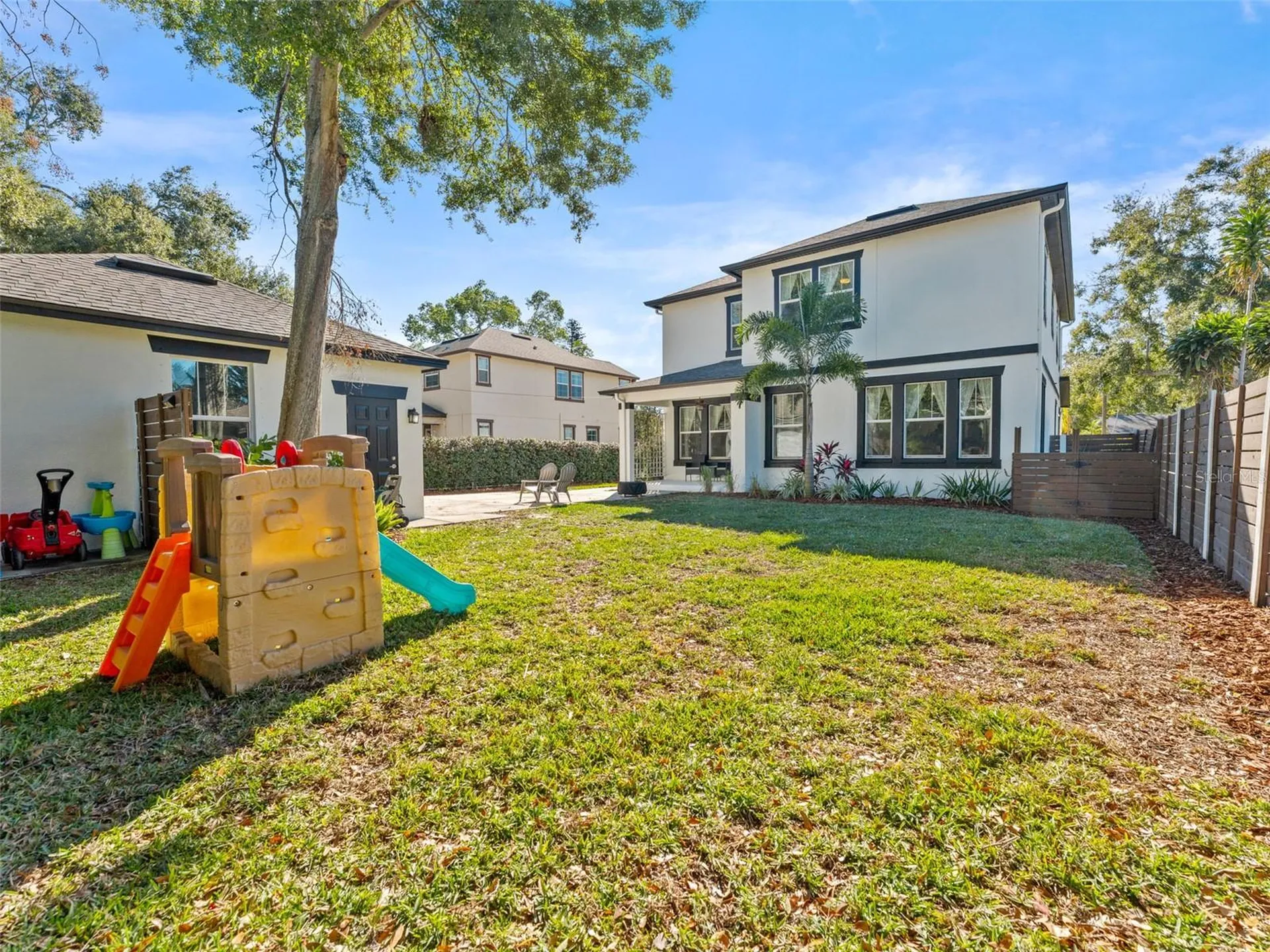 135 24th Avenue S St Petersburg FL 33705