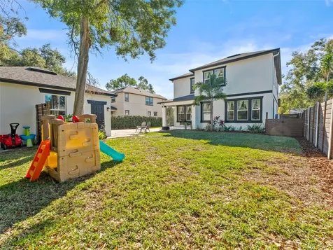 135 24th Avenue S St Petersburg FL 33705
