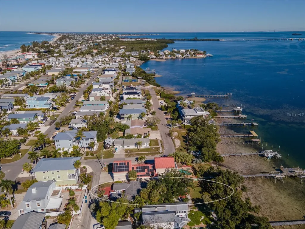 2316 Canasta Drive Bradenton Beach FL 34217