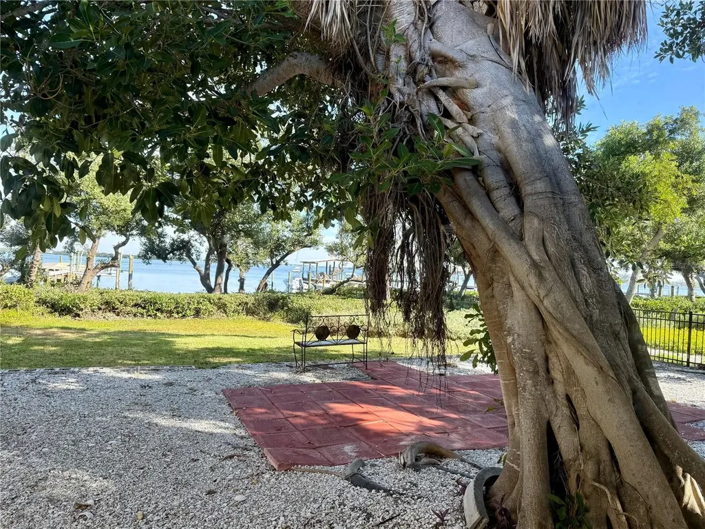 2316 Canasta Drive Bradenton Beach FL 34217