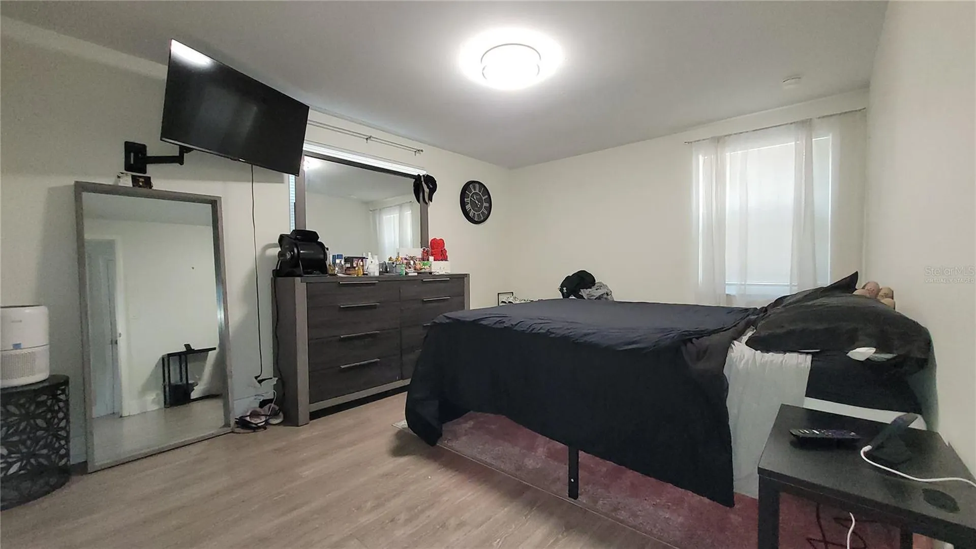 2028 N Betty Lane Clearwater FL 33755