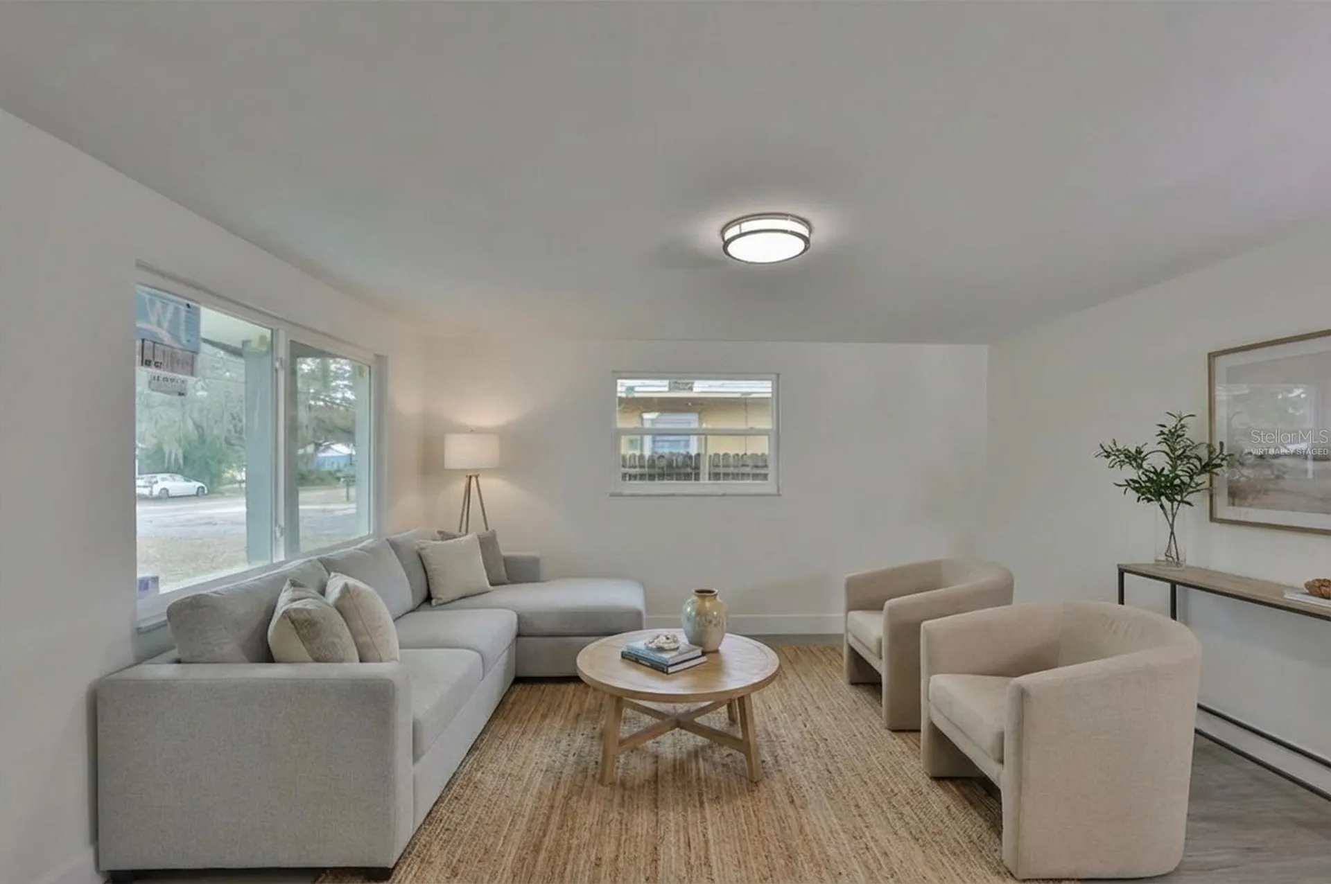 2028 N Betty Lane Clearwater FL 33755