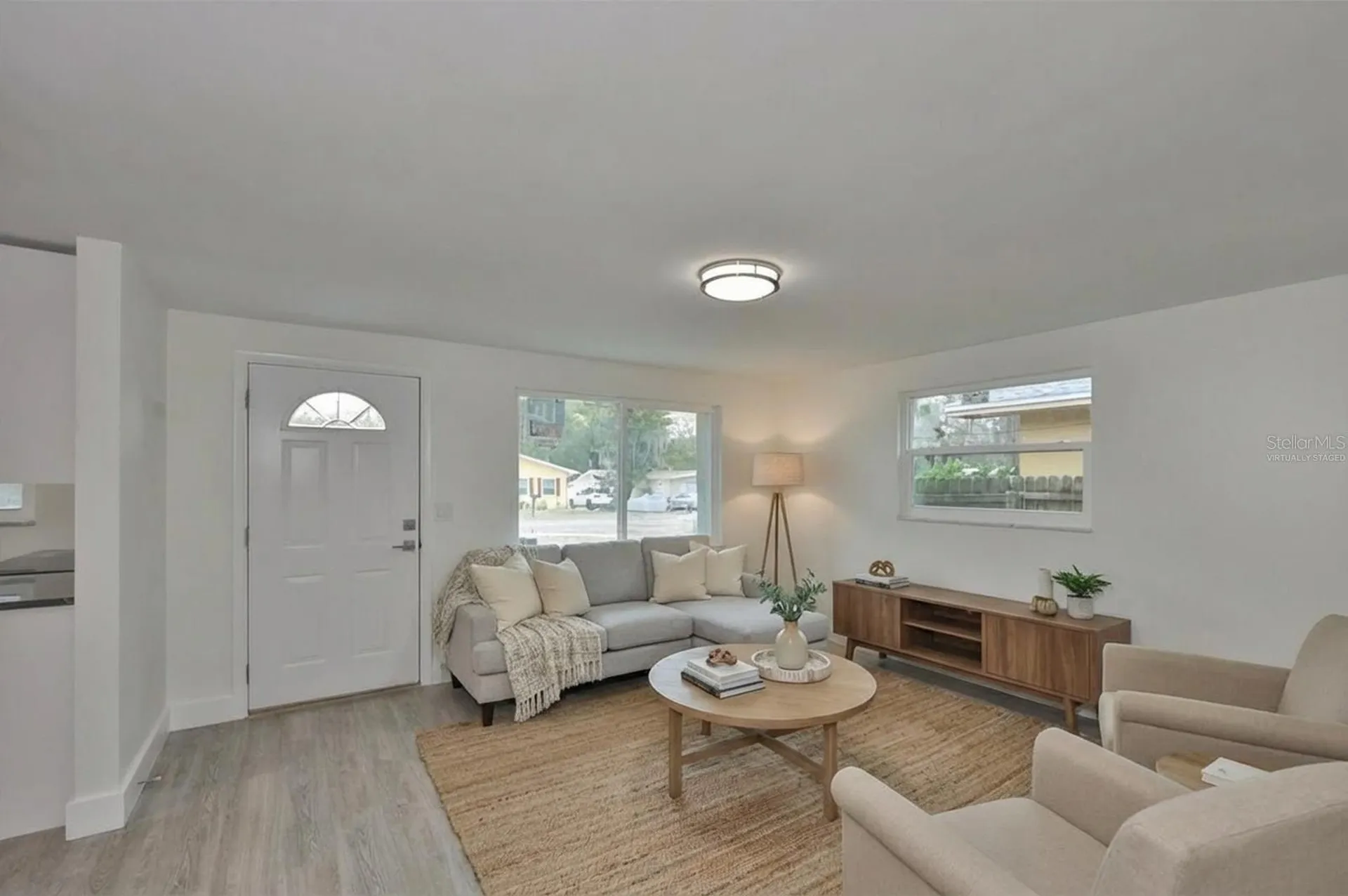 2028 N Betty Lane Clearwater FL 33755