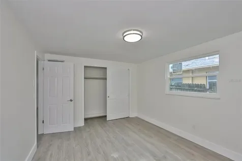 2028 N Betty Lane Clearwater FL 33755