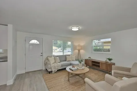 2028 N Betty Lane Clearwater FL 33755