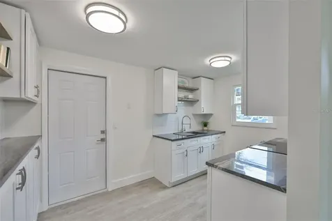 2028 N Betty Lane Clearwater FL 33755