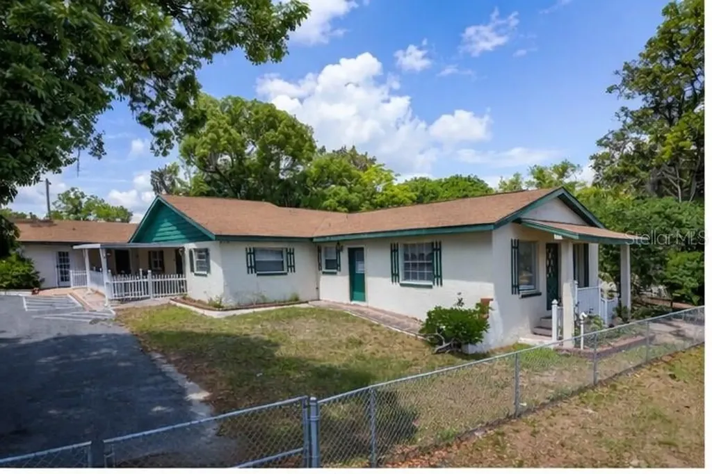 6040 SE Front Road Belleview FL 34420