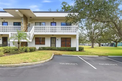 5085 1st Street NE St Petersburg FL 33703