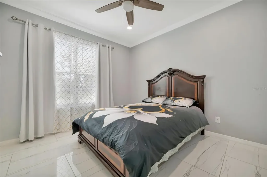 7618 16th Court Sarasota FL 34243