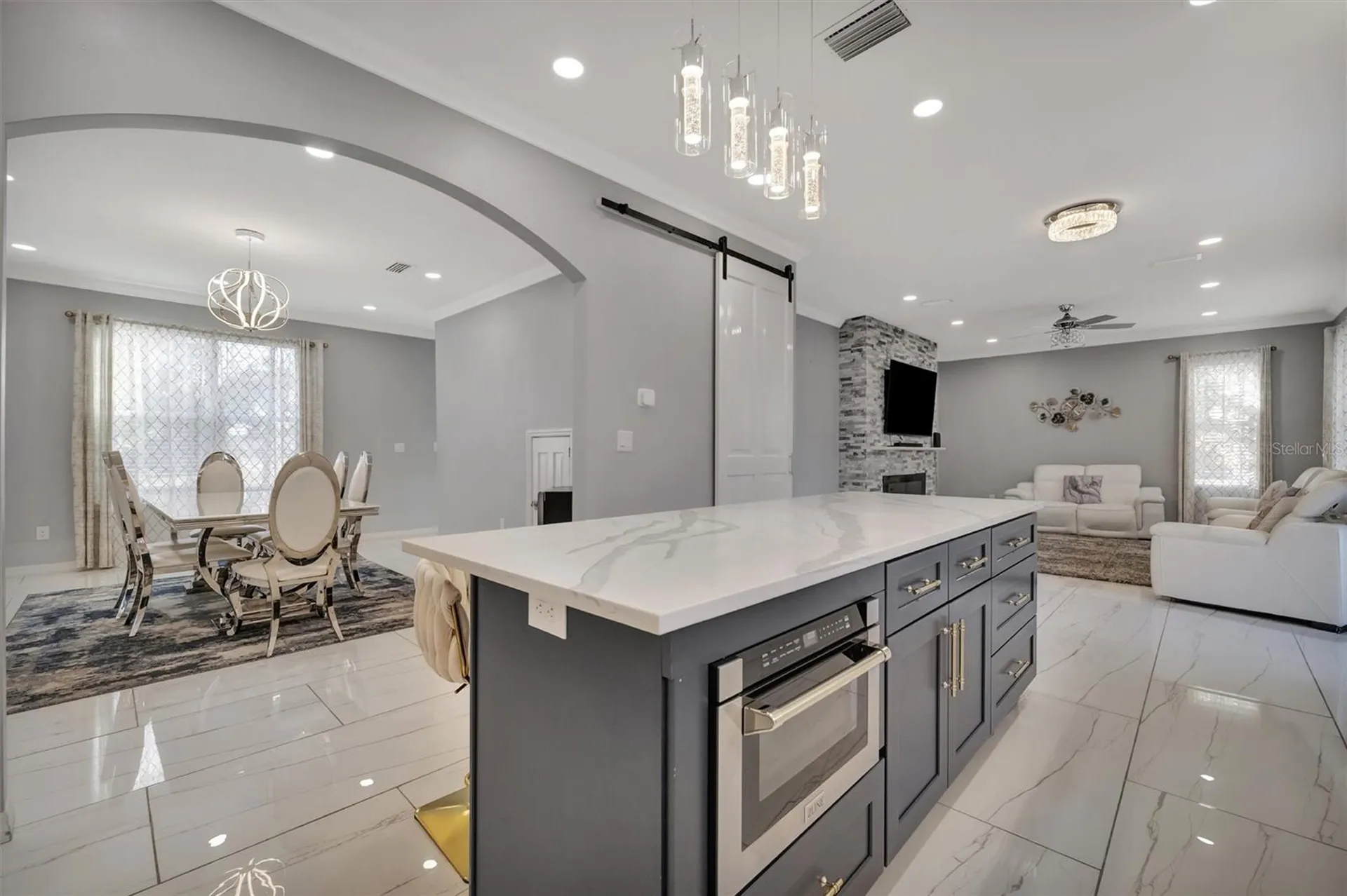 7618 16th Court Sarasota FL 34243