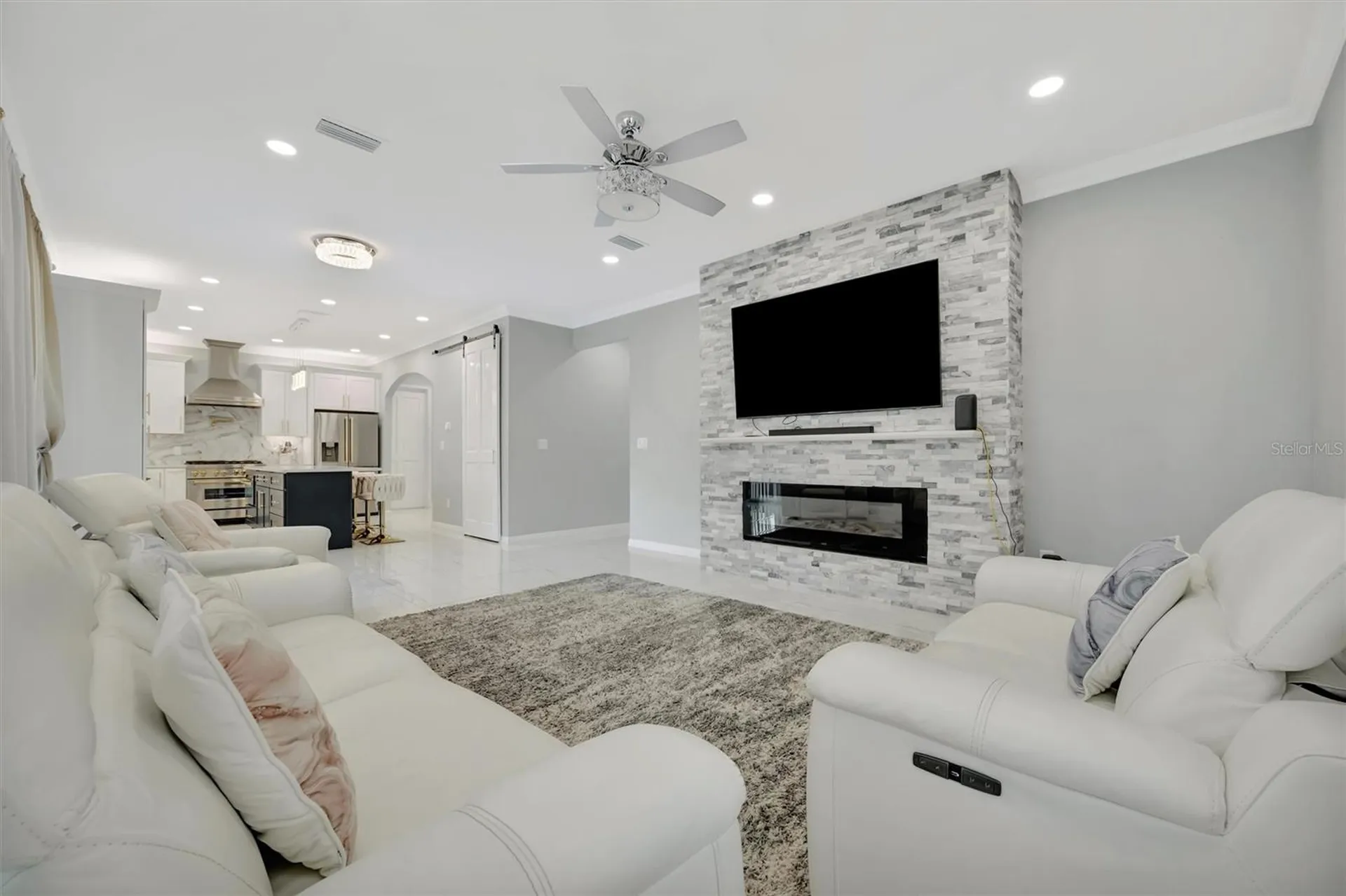 7618 16th Court Sarasota FL 34243