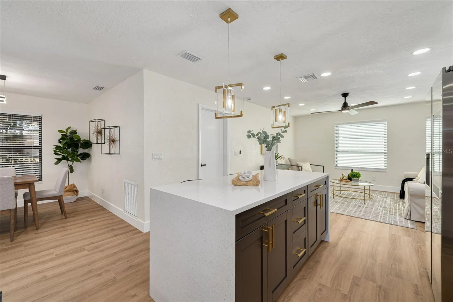 2034 58th Way N Clearwater FL 33760