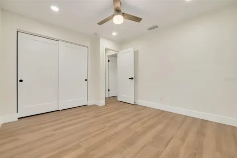 2034 58th Way N Clearwater FL 33760