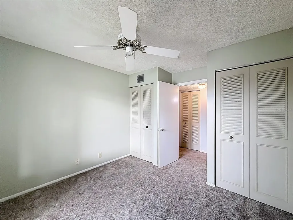 826 Sky Pine Way Greenacres FL 33415
