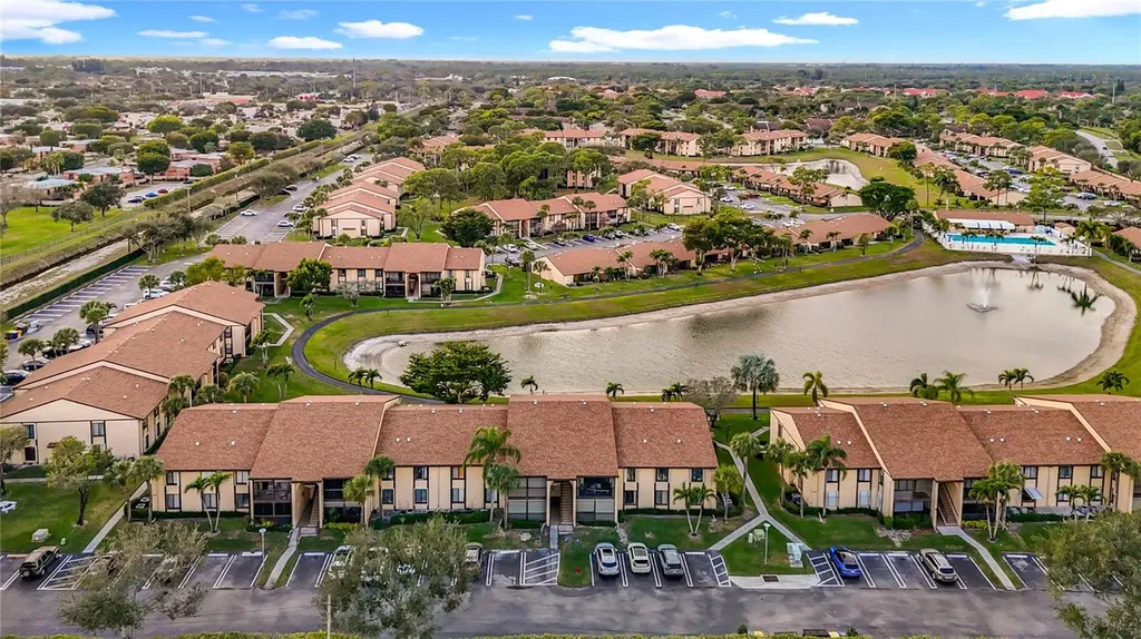 826 Sky Pine Way Greenacres FL 33415