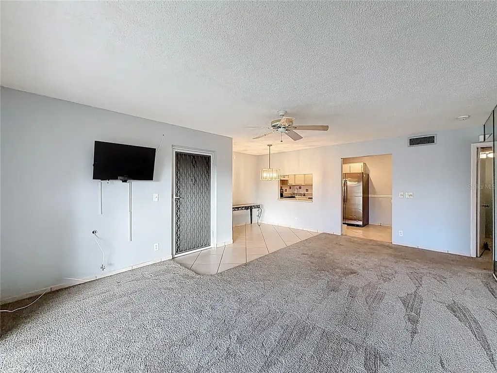 826 Sky Pine Way Greenacres FL 33415