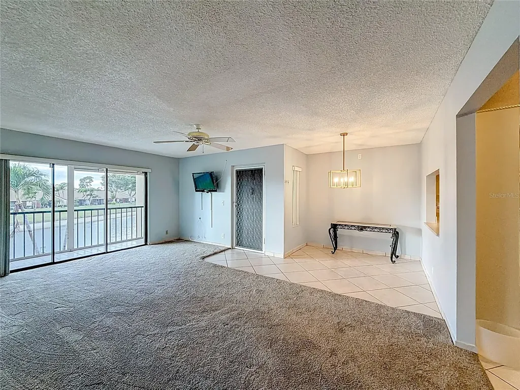 826 Sky Pine Way Greenacres FL 33415