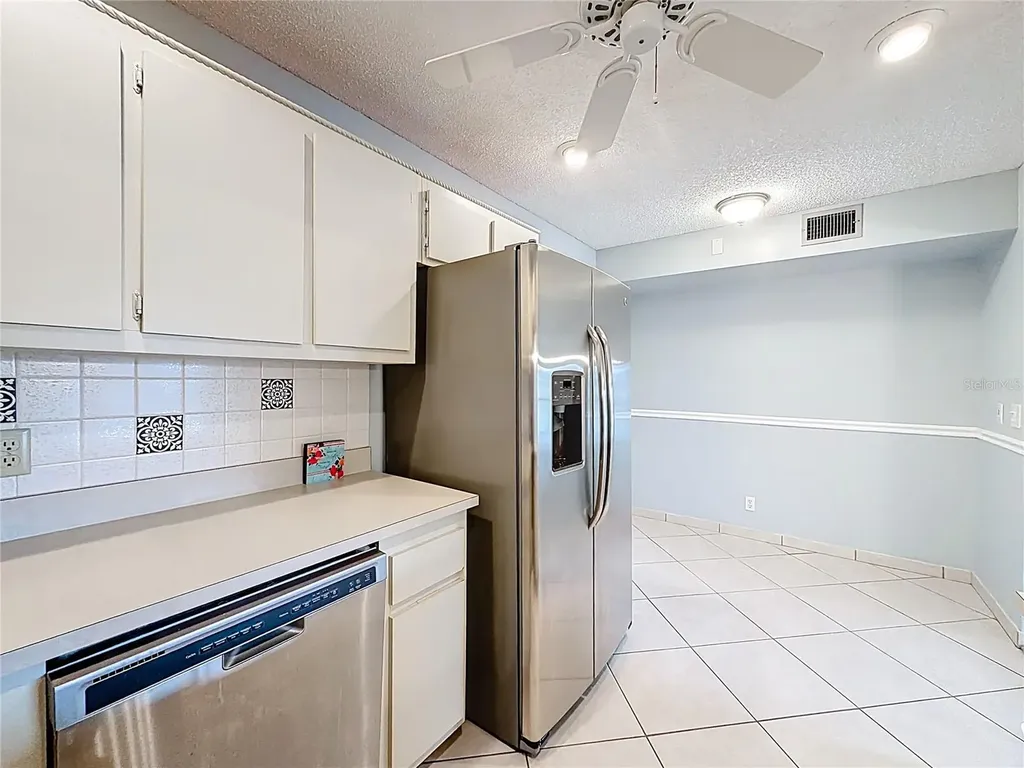 826 Sky Pine Way Greenacres FL 33415