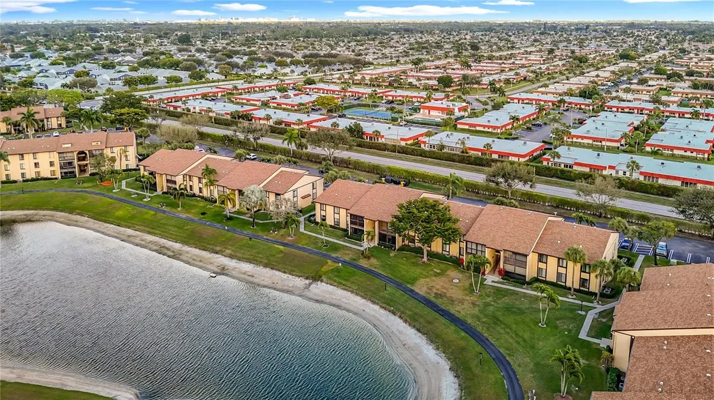 826 Sky Pine Way Greenacres FL 33415