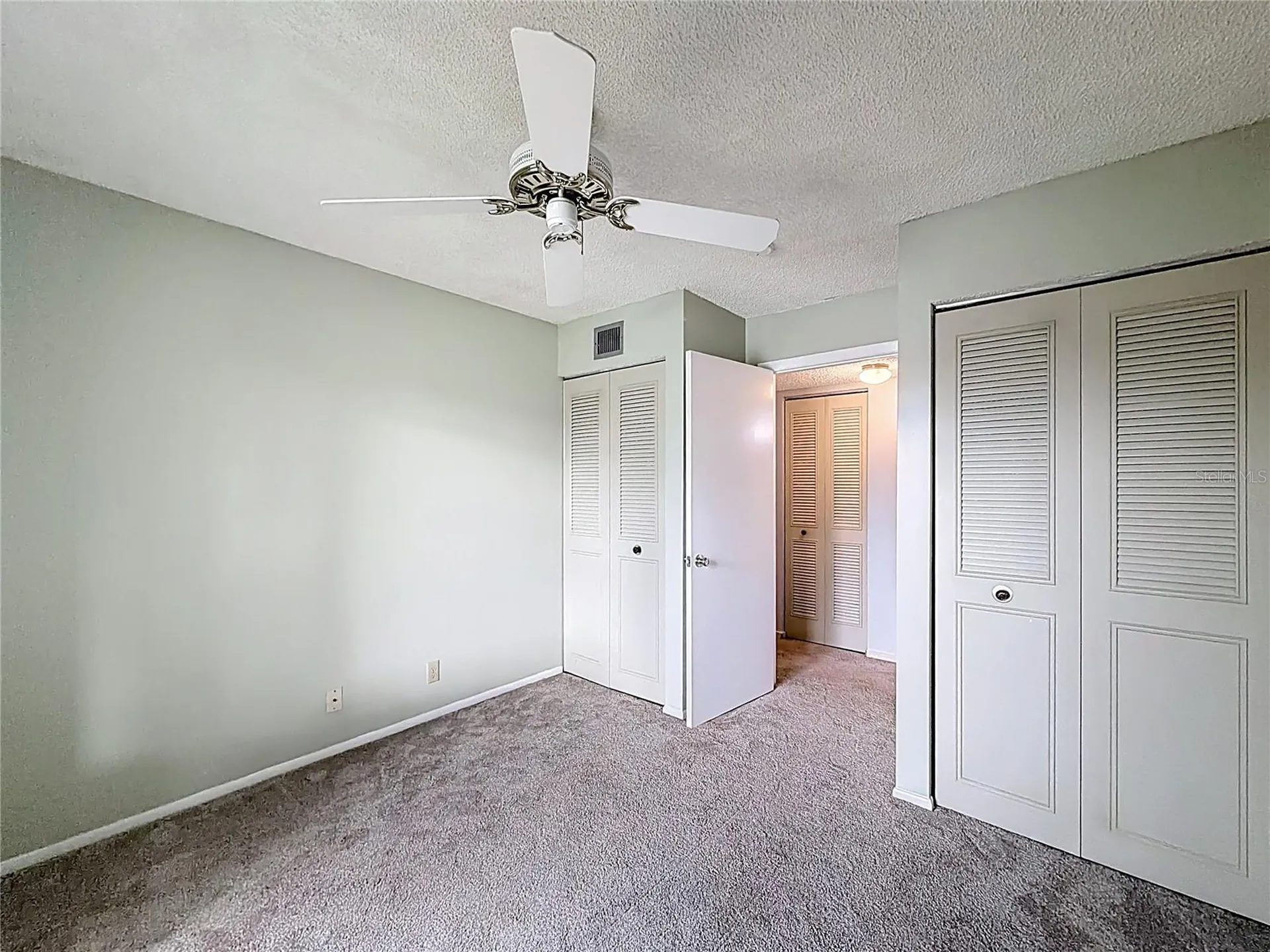 826 Sky Pine Way Greenacres FL 33415