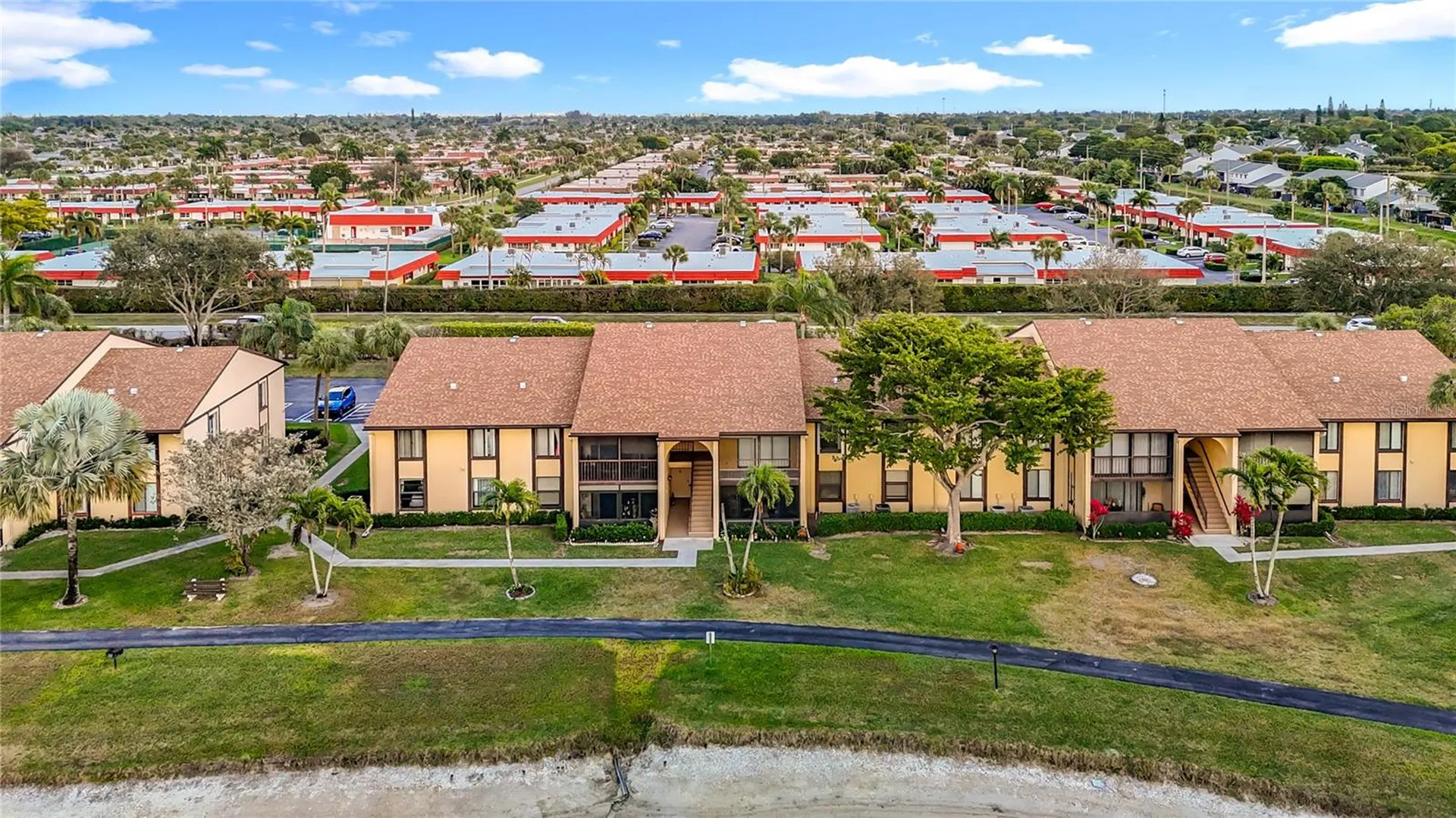 826 Sky Pine Way Greenacres FL 33415