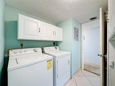 826 Sky Pine Way Greenacres FL 33415