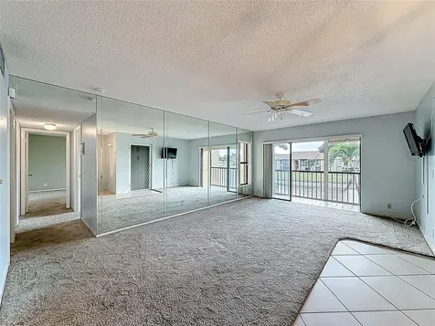 826 Sky Pine Way Greenacres FL 33415