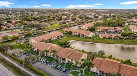 826 Sky Pine Way Greenacres FL 33415
