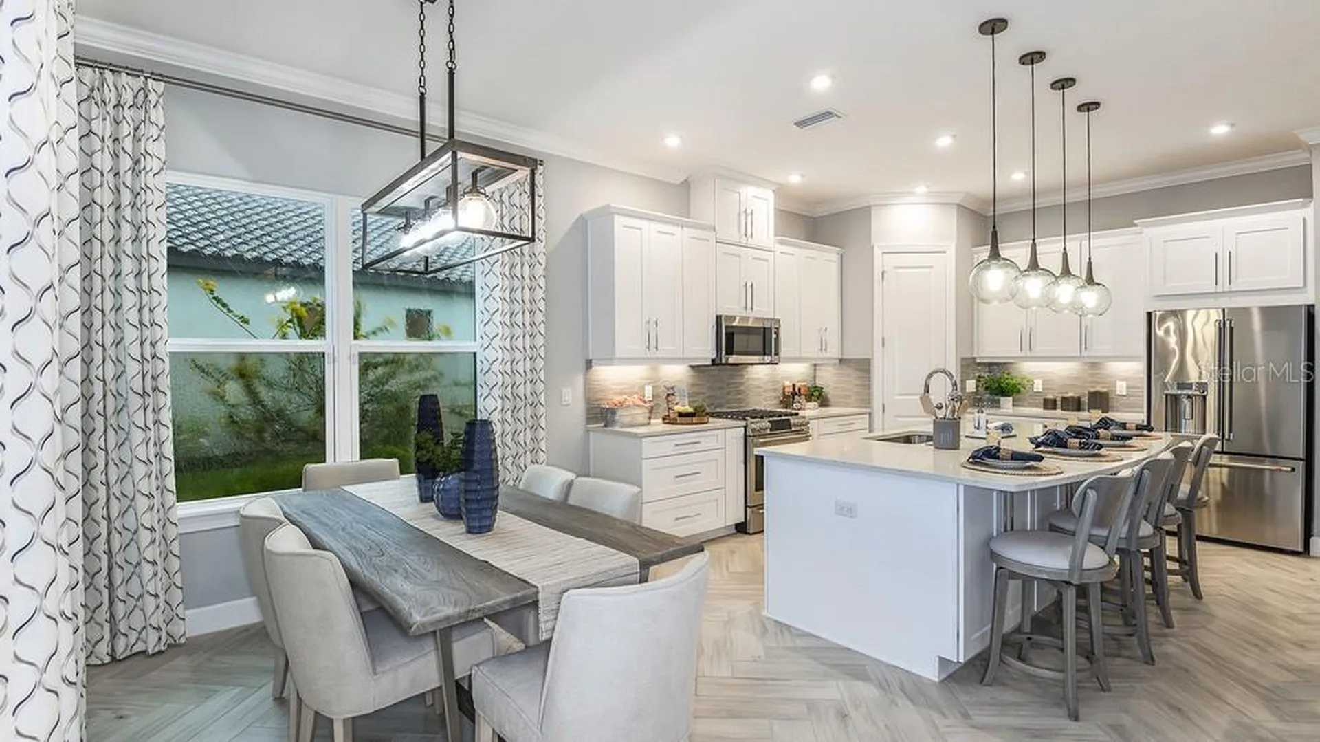 7680 Moonbeam Avenue Sarasota FL 34241