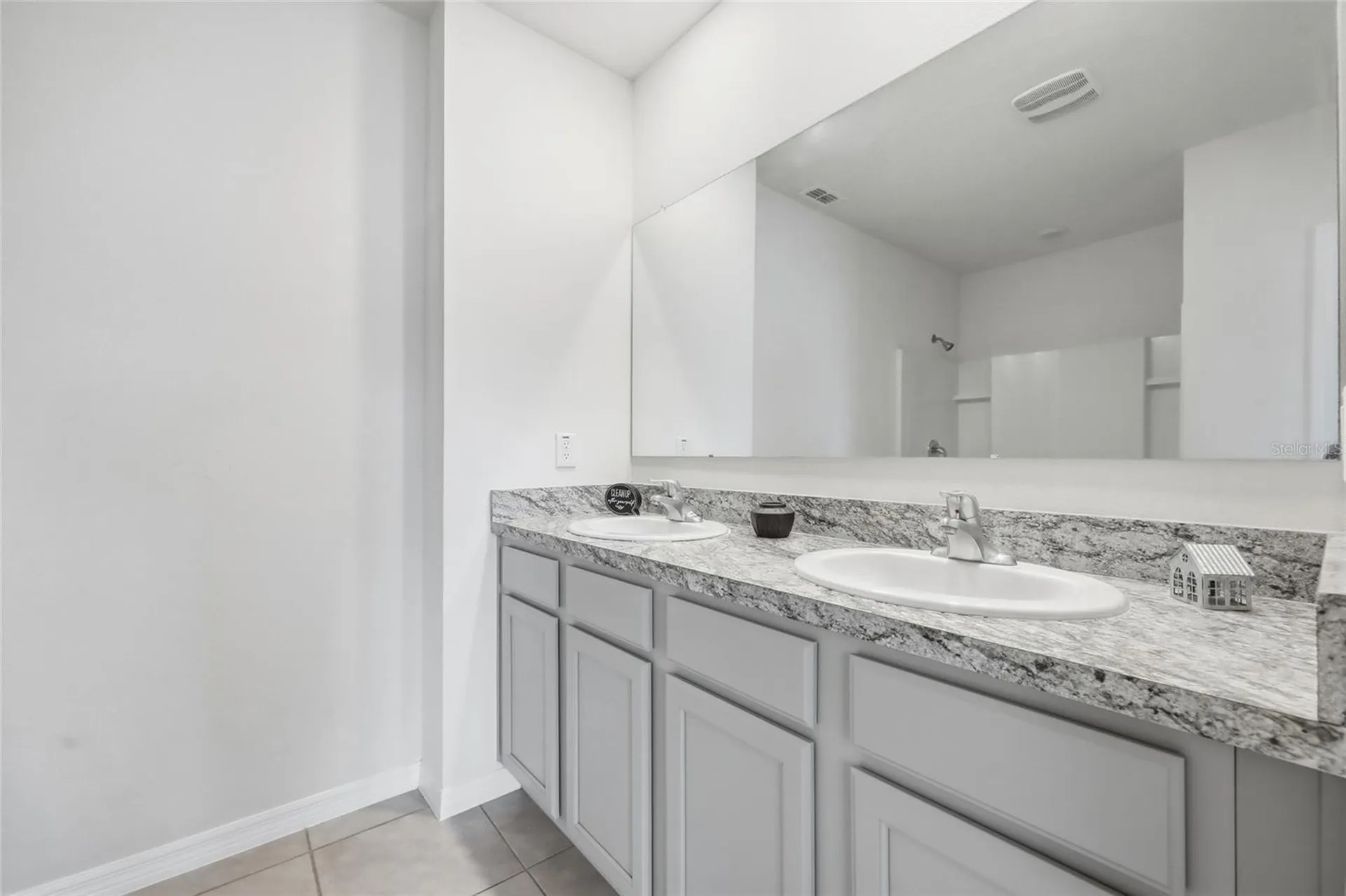 706 Chinoy Road Davenport FL 33837