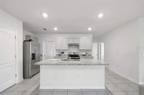706 Chinoy Road Davenport FL 33837