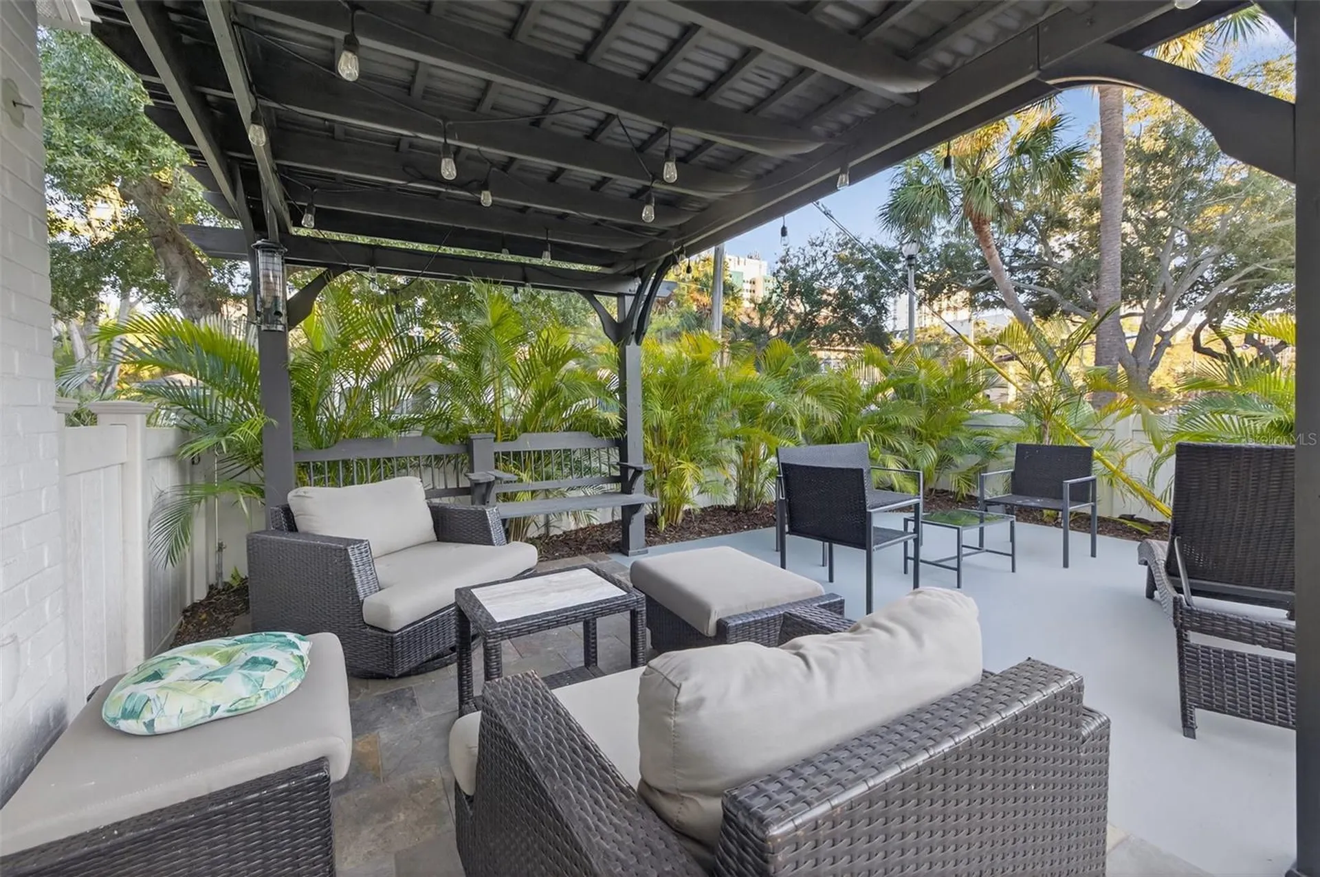 534 1st Street N St Petersburg FL 33701