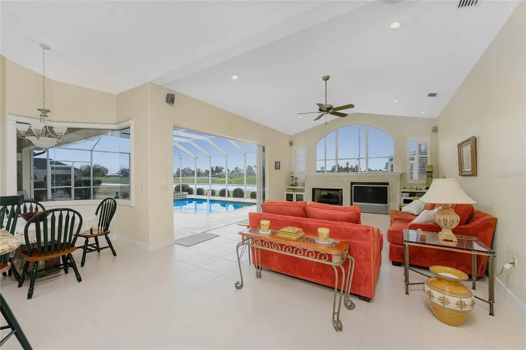 12109 SW Kingsway Circle Lake Suzy FL 34269