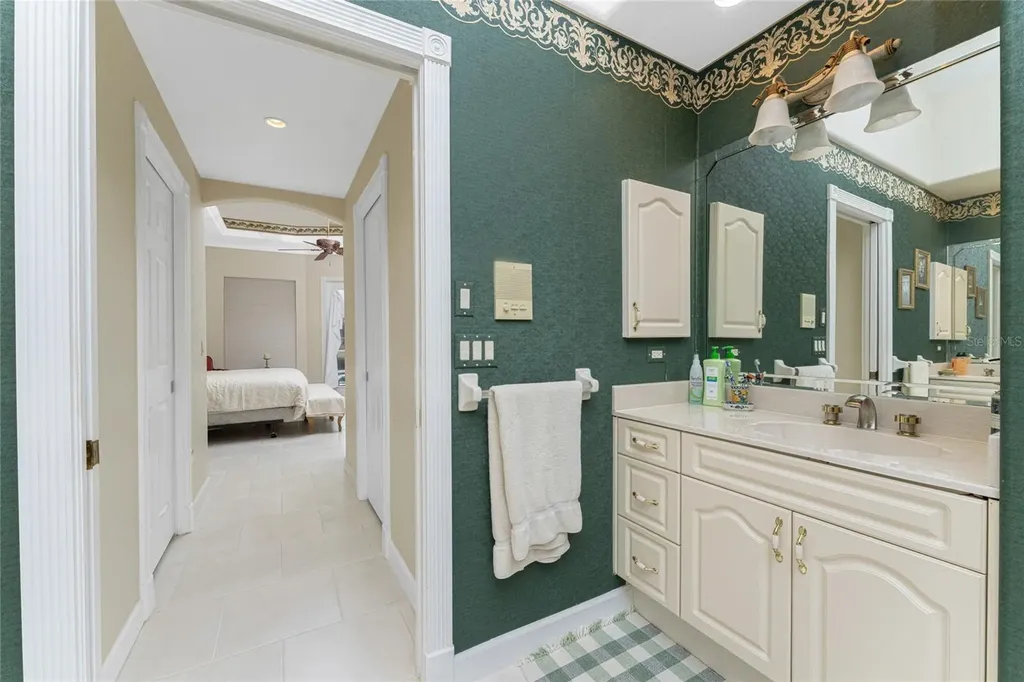 12109 SW Kingsway Circle Lake Suzy FL 34269