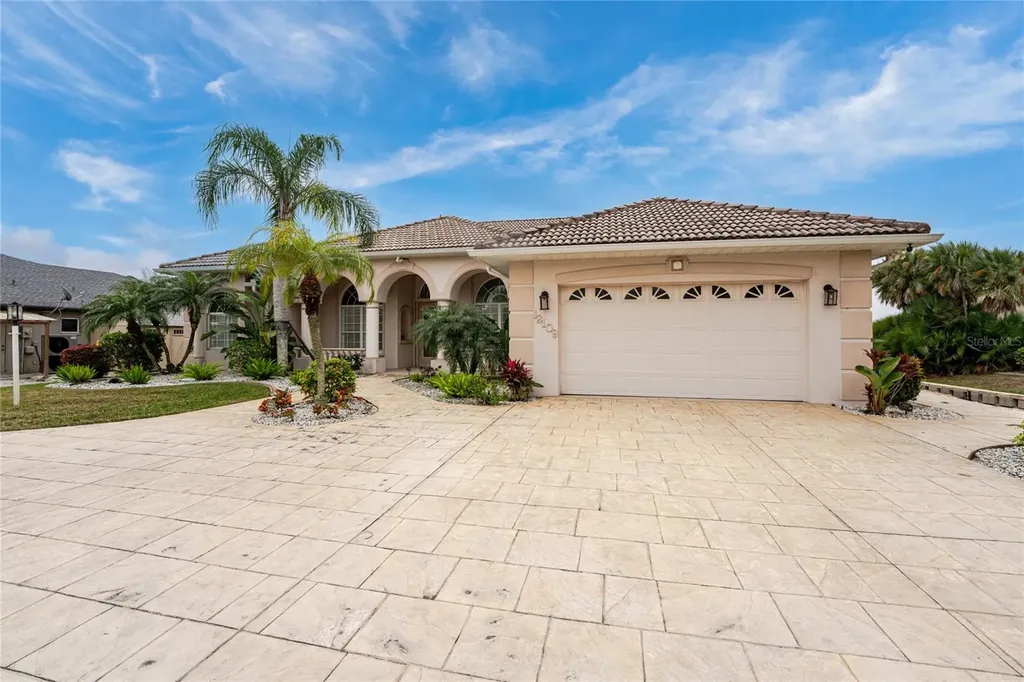 12109 SW Kingsway Circle Lake Suzy FL 34269