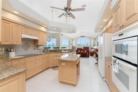 12109 SW Kingsway Circle Lake Suzy FL 34269